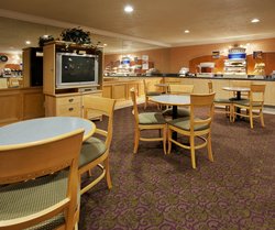  - Holiday Inn Express Union City - I-880, Exit 23