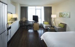 - Element Hotel Metrotown Burnaby