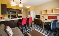  - TownePlace Suites by Marriott Red Deer