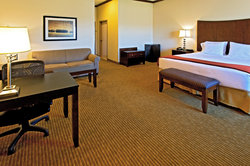  - Holiday Inn Express & Suites Cleburne