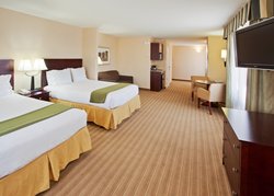  - Holiday Inn Express & Suites River Park Fresno