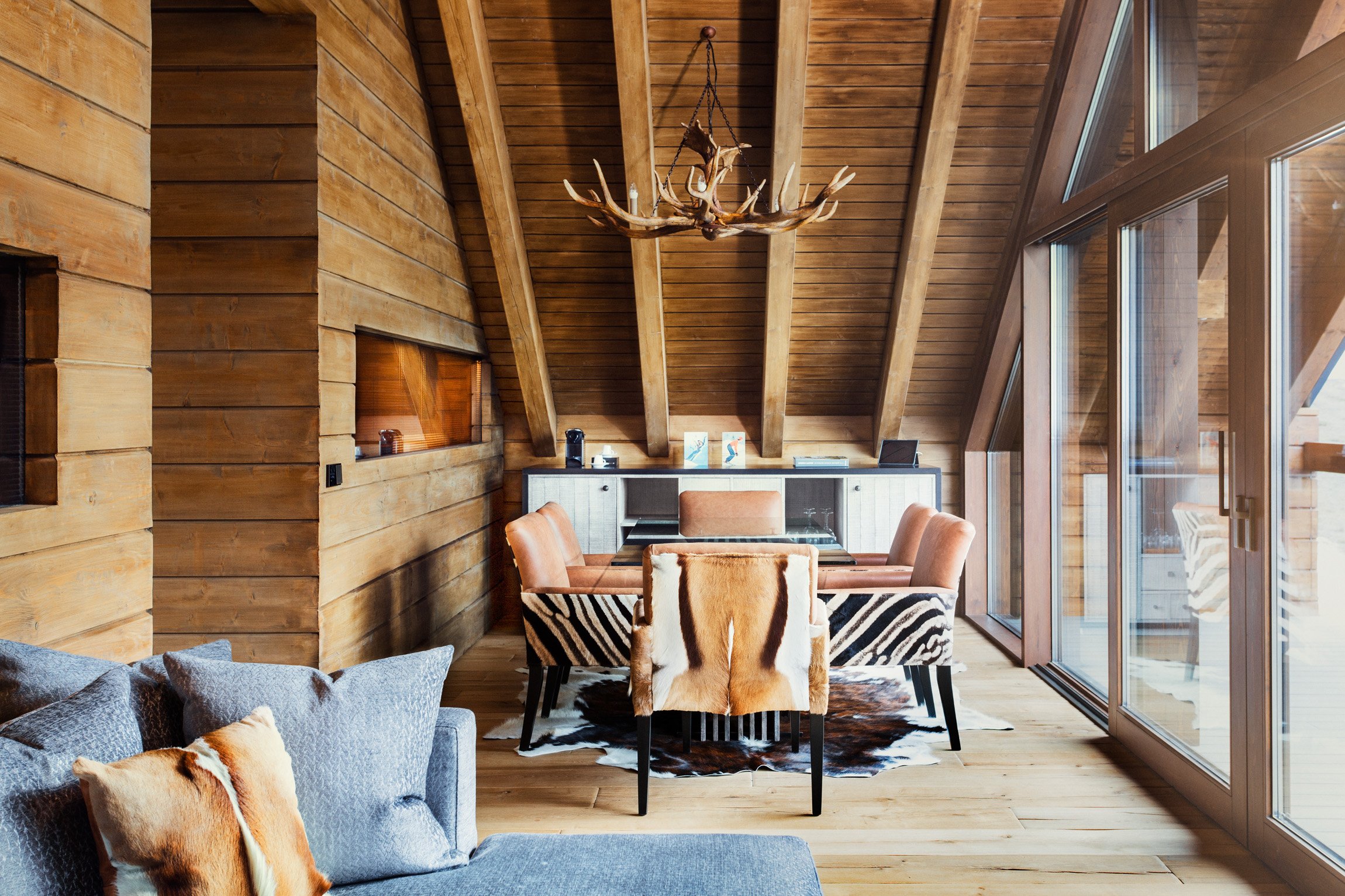 El Lodge Ski and Spa-guestroom-Imperial Suite Dining Area.jpg