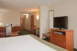  - Holiday Inn Express & Suites Holiday City - I-80 & I-90, Exit 13