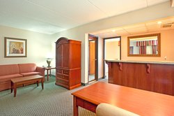  - Holiday Inn Express Wauwatosa