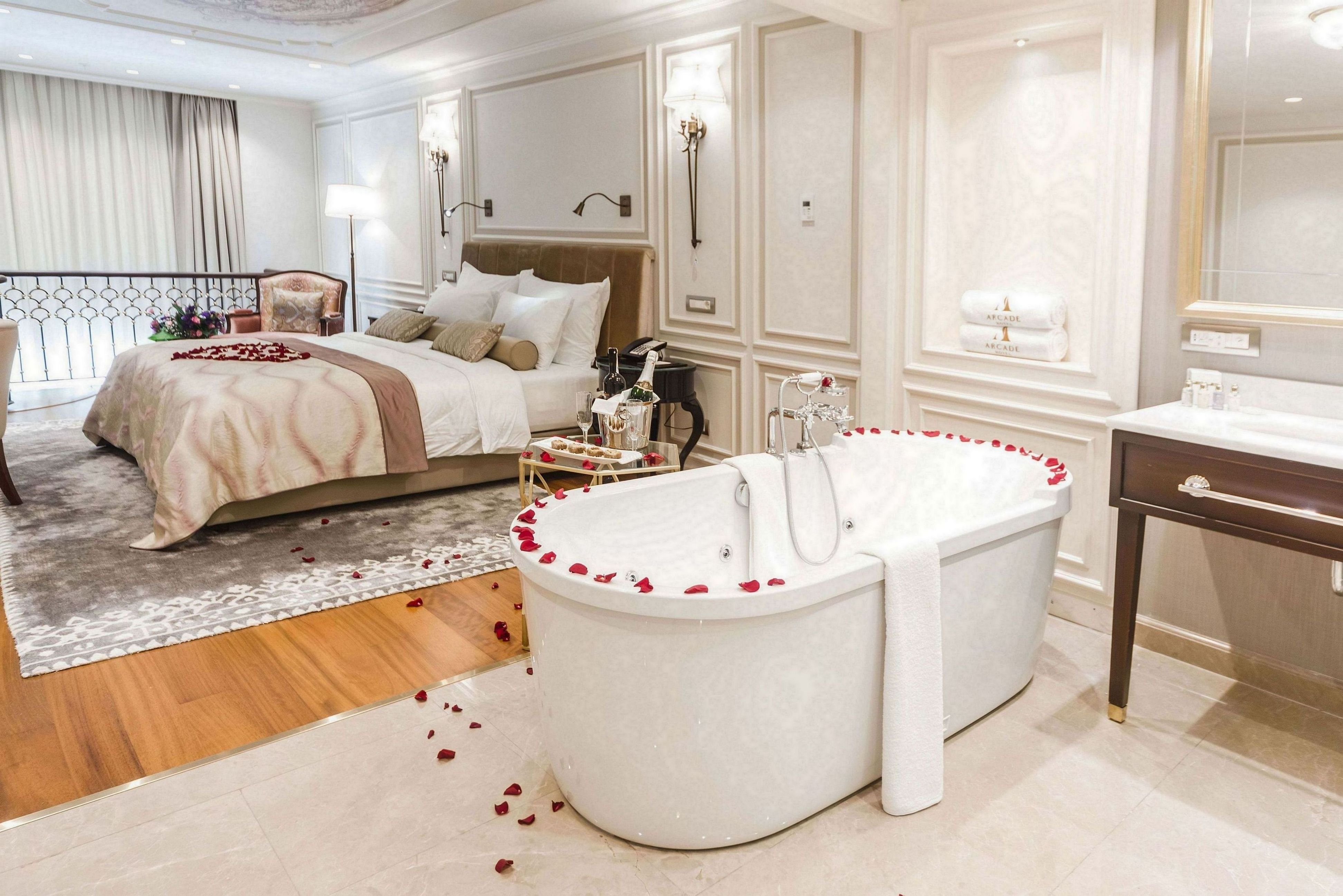 ARCADE HOTEL NISANTASI-guestroom-Dublex Comfort Suite.jpg