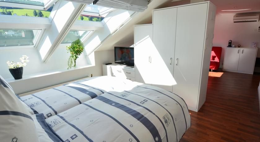 HOTEL WALHALLA-guestroom-Junior Suite.jpg