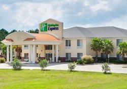  - Holiday Inn Express Leesville