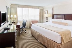  - Crowne Plaza Hotel Oregon Convention Center Portland - I-5, Exit 302A