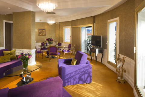 HOTEL LE NEGRESCO - Photo 95