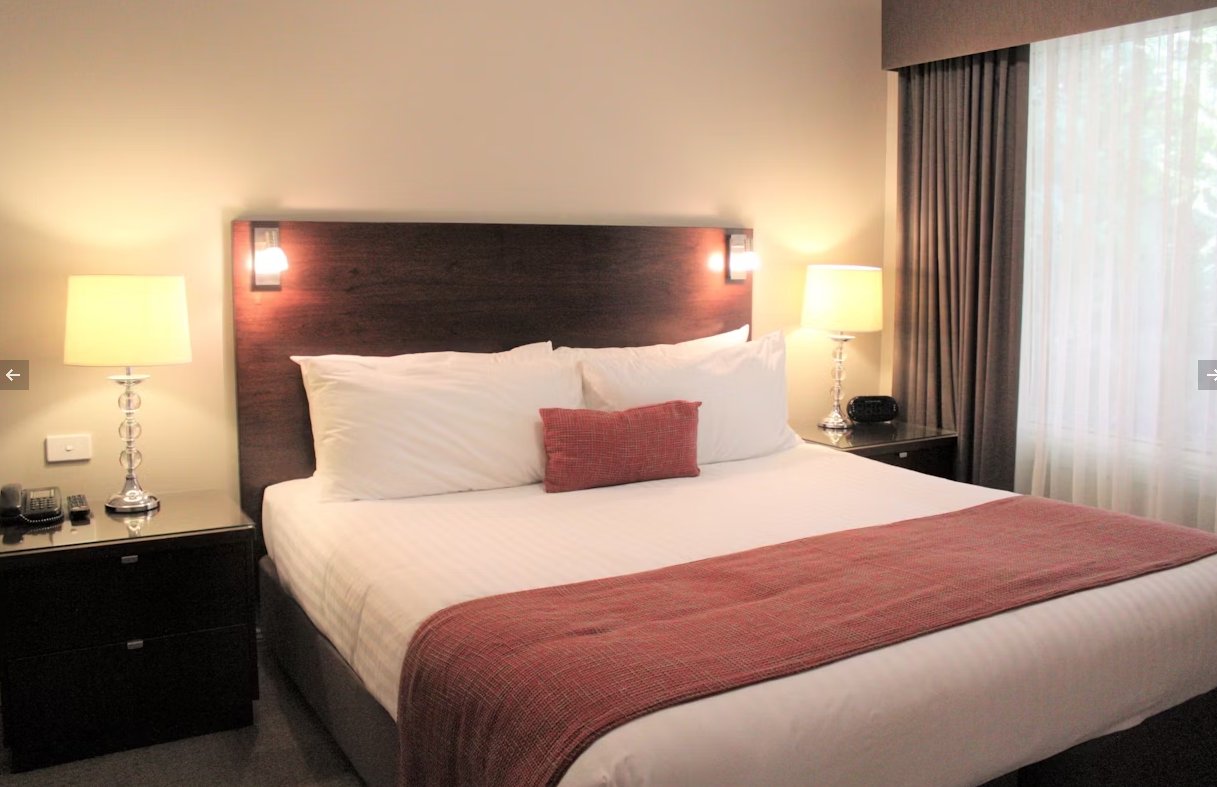 CARLYLE SUITES AND APARTMENTS-guestroom-Bedroom Apartment.jpg