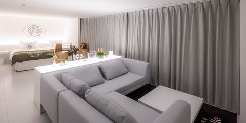 CUVEE J2 HOTEL OSAKA - Photo 18