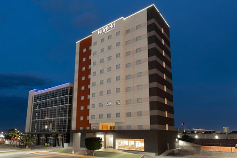 Fairfield Inn & Suites San Luis Potosi Facade