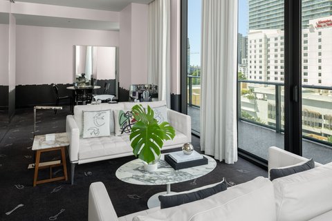 SLS BRICKELL HOTEL - Photo 6