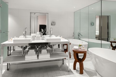 SLS BRICKELL HOTEL - Photo 15