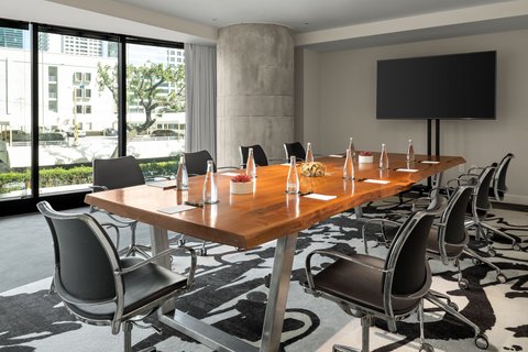 SLS BRICKELL HOTEL - Photo 42