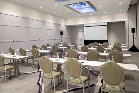 SLS BRICKELL HOTEL - Photo 49