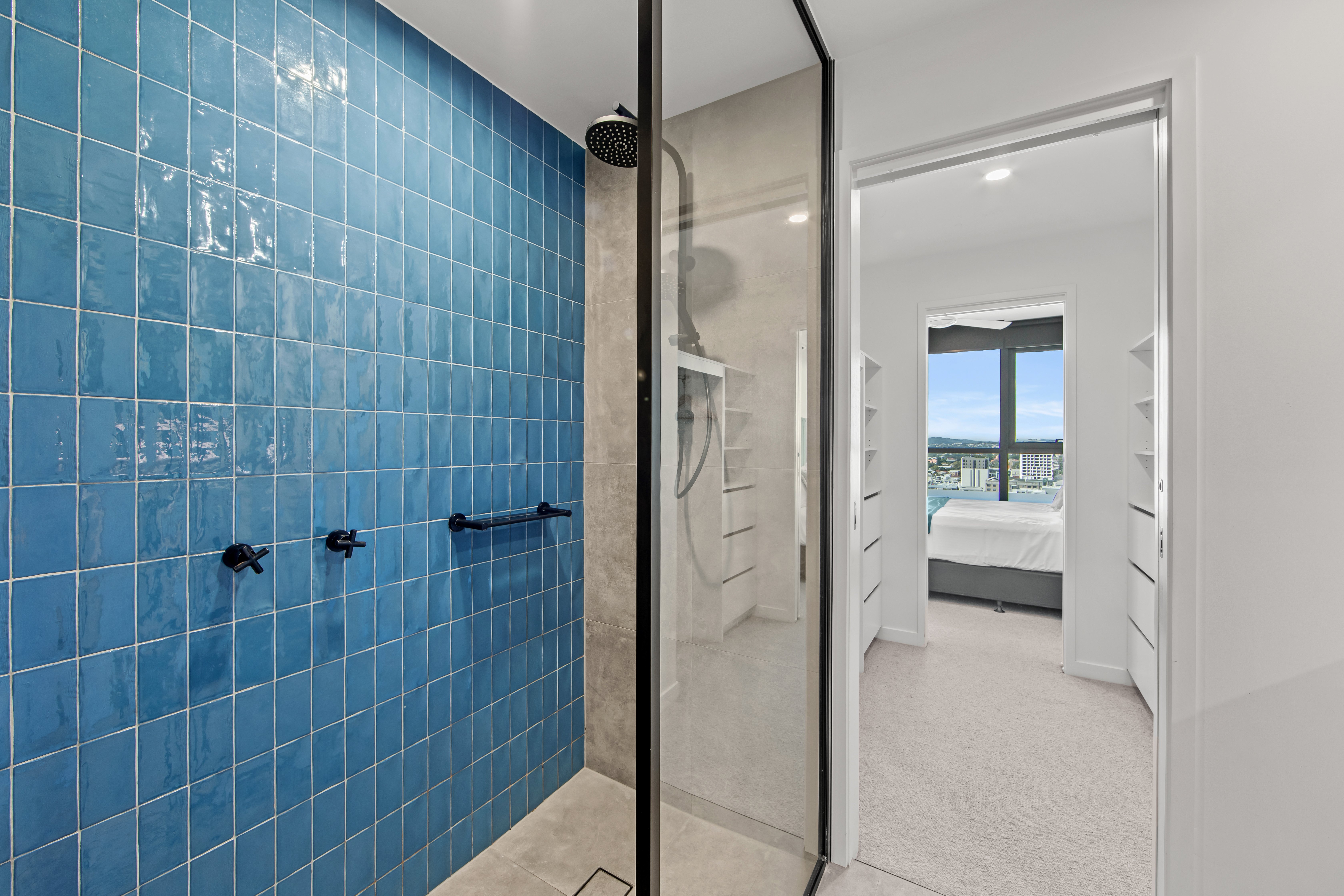 Fortitude Valley by CLLIX-guestroom-One Bedroom Bathroom.jpg