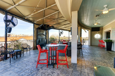 Rooftop Bar