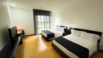 TEQUENDAMA HOTEL MEDELLIN-guestroom-Twin Bed.jpg