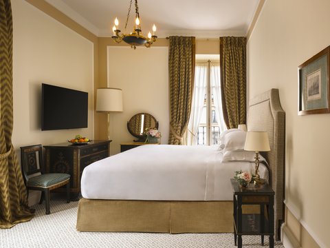 Double Classic Bedroom