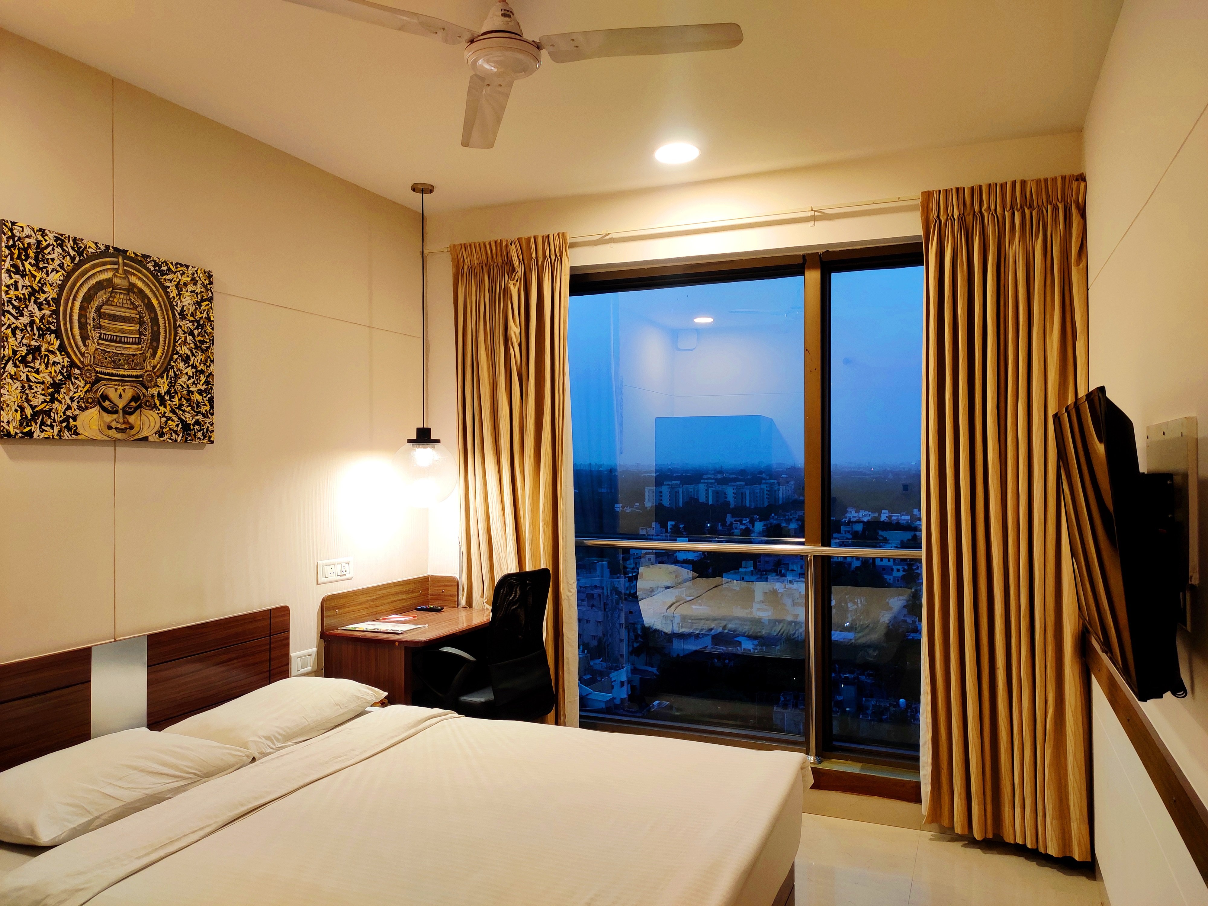 GINGER CHENNAI OMR-guestroom-Standard Room.jpg
