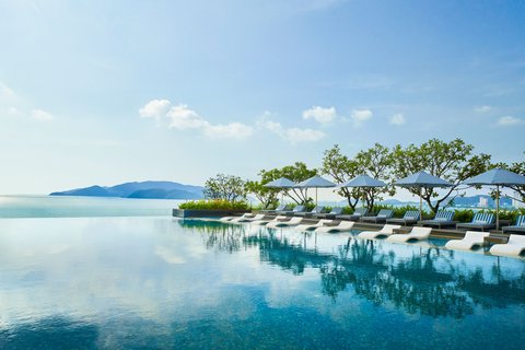 Infinity Pool