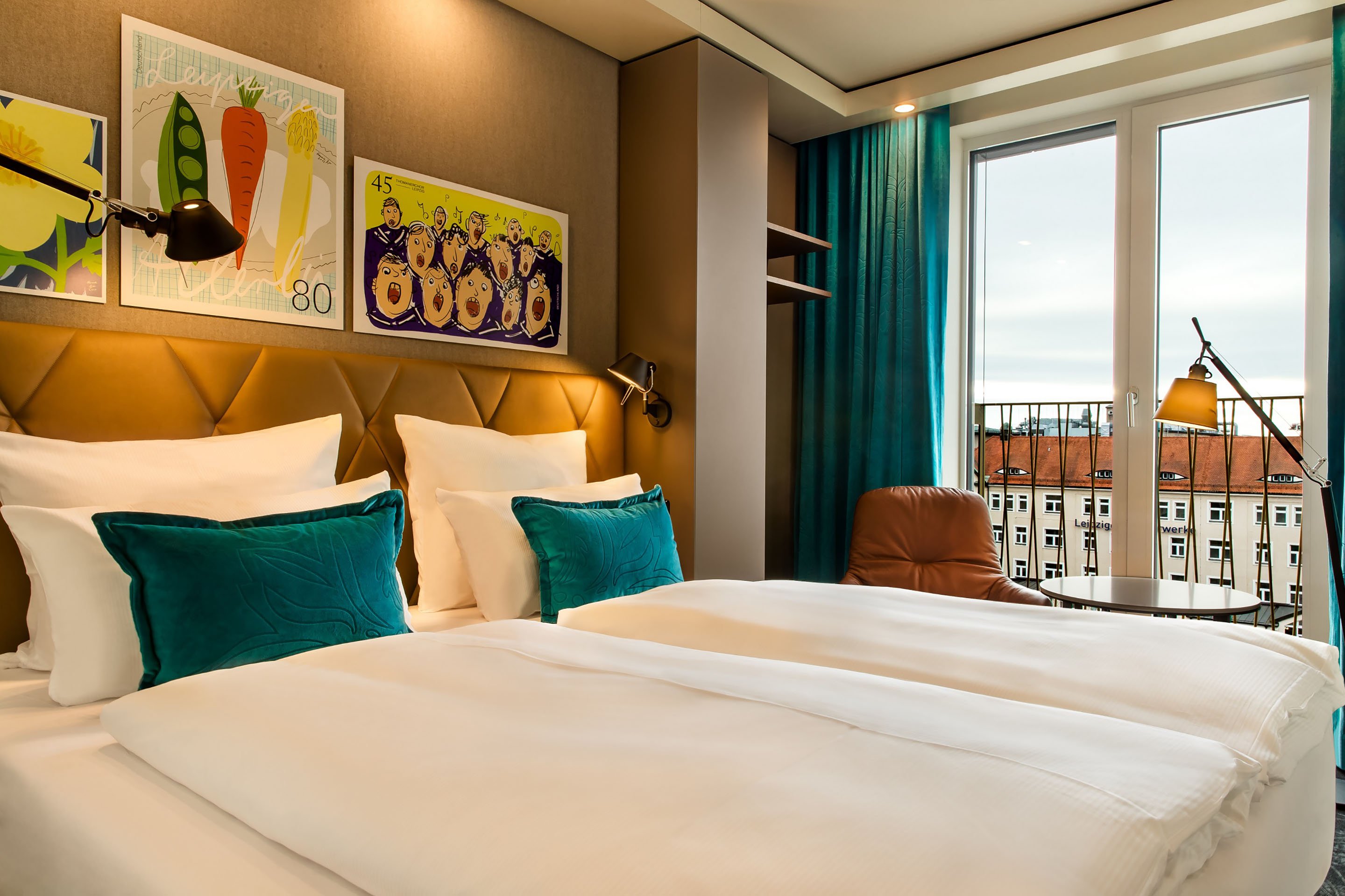 MOTEL ONE LEIPZIG-POST-guestroom-Motel One Leipzig Post The One King.jpg