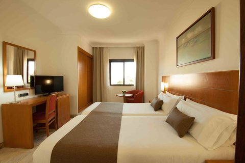 602239 Guest Room