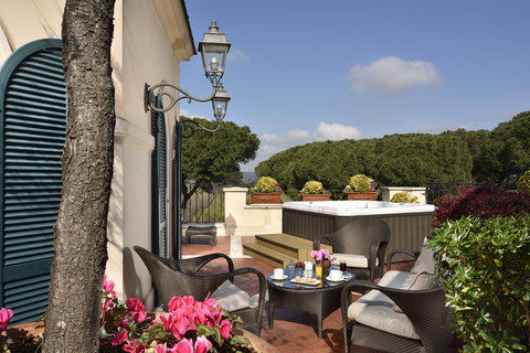 HOTEL SPLENDIDE ROYAL ROMA - Photo 49