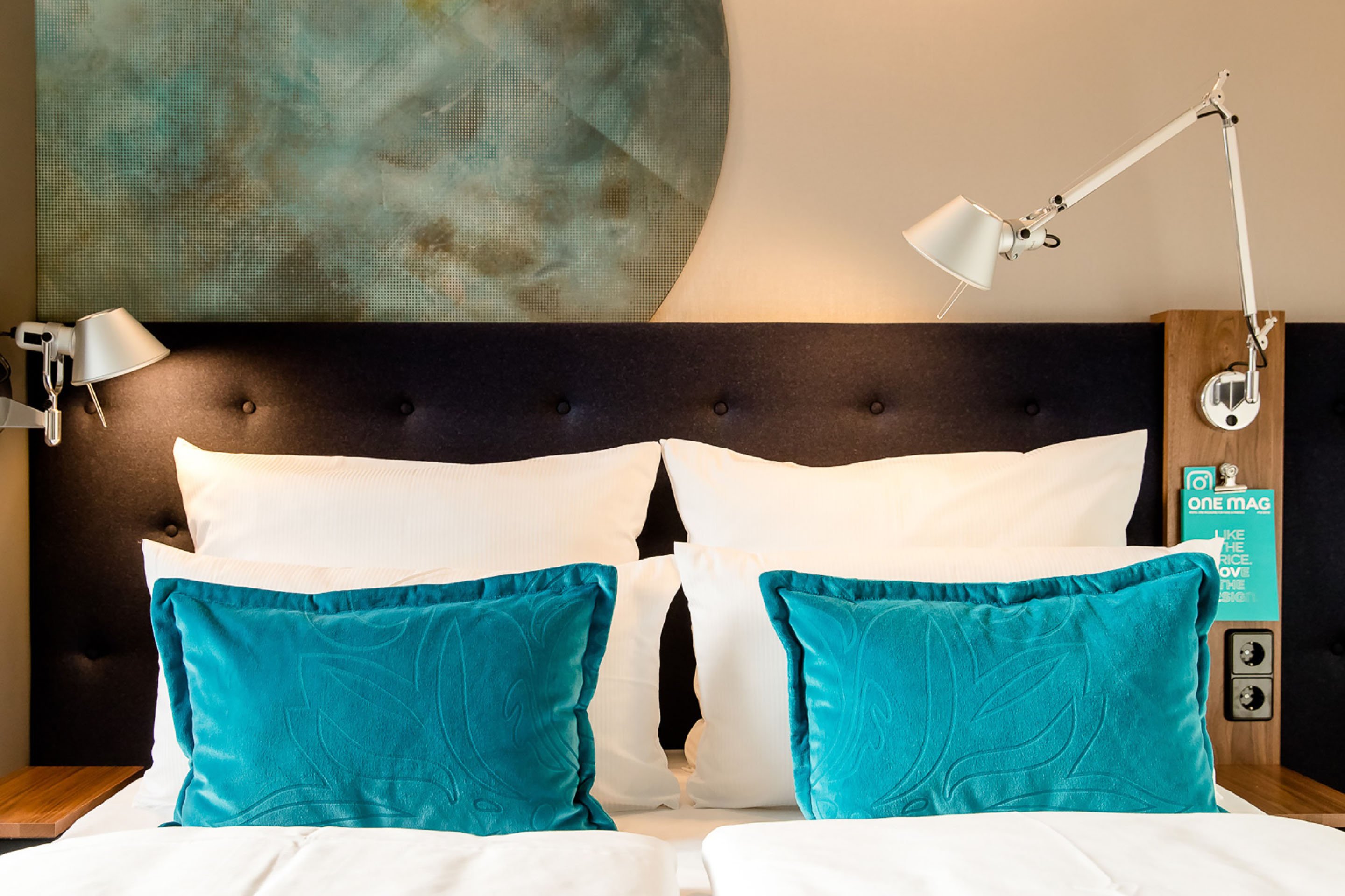 Motel One Nuernberg-Plaerrer-guestroom-Motel One Nurnberg Plarrer Guestroom.jpg