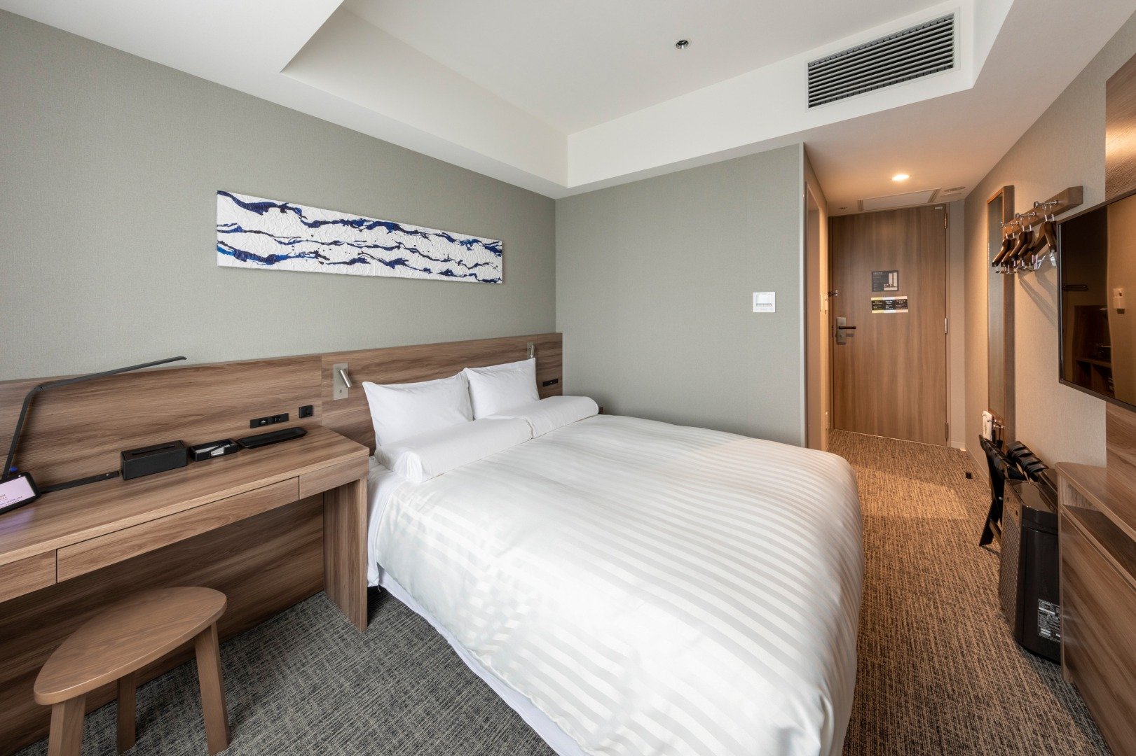 VILLAGE HOTEL ARIAKE TOKYO-guestroom-Standard Room Double Bed.jpg