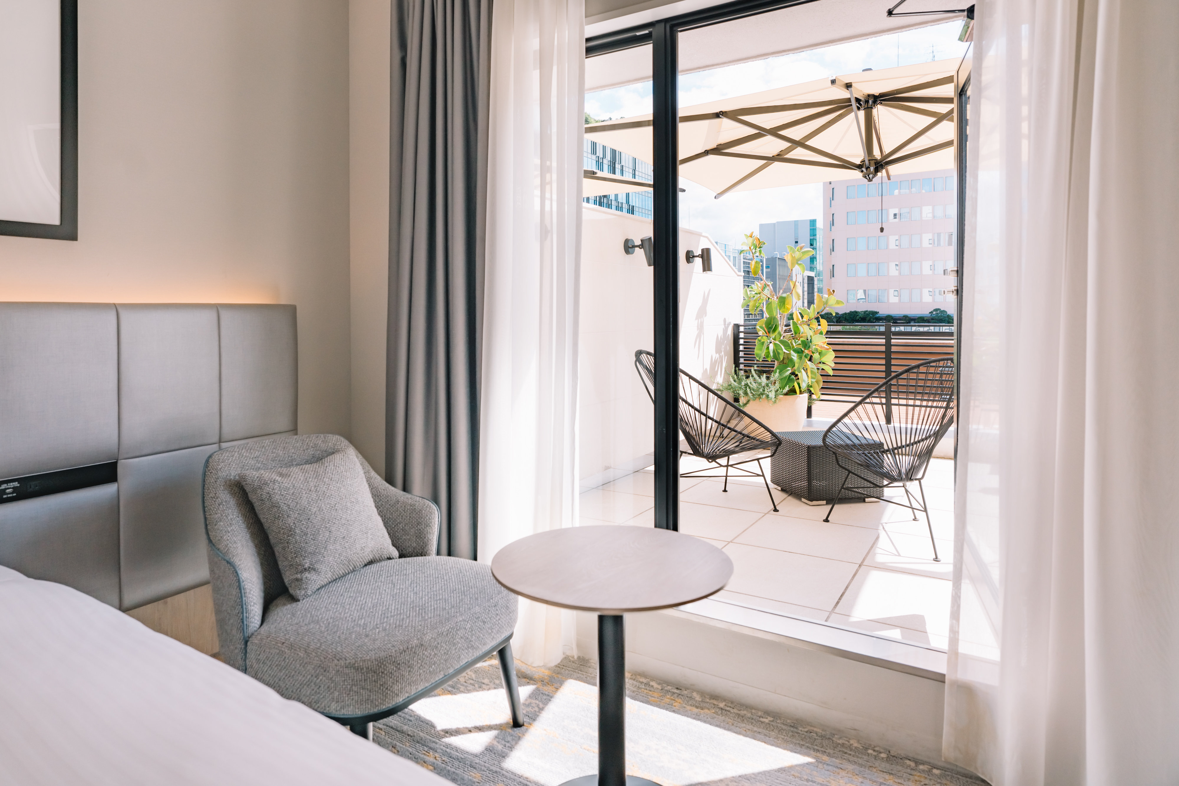 ORIENTAL HTL FUKUOKA HAKATA ST-guestroom-Balcony Twin.jpg