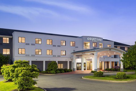 Courtyard Hotel Exterior
