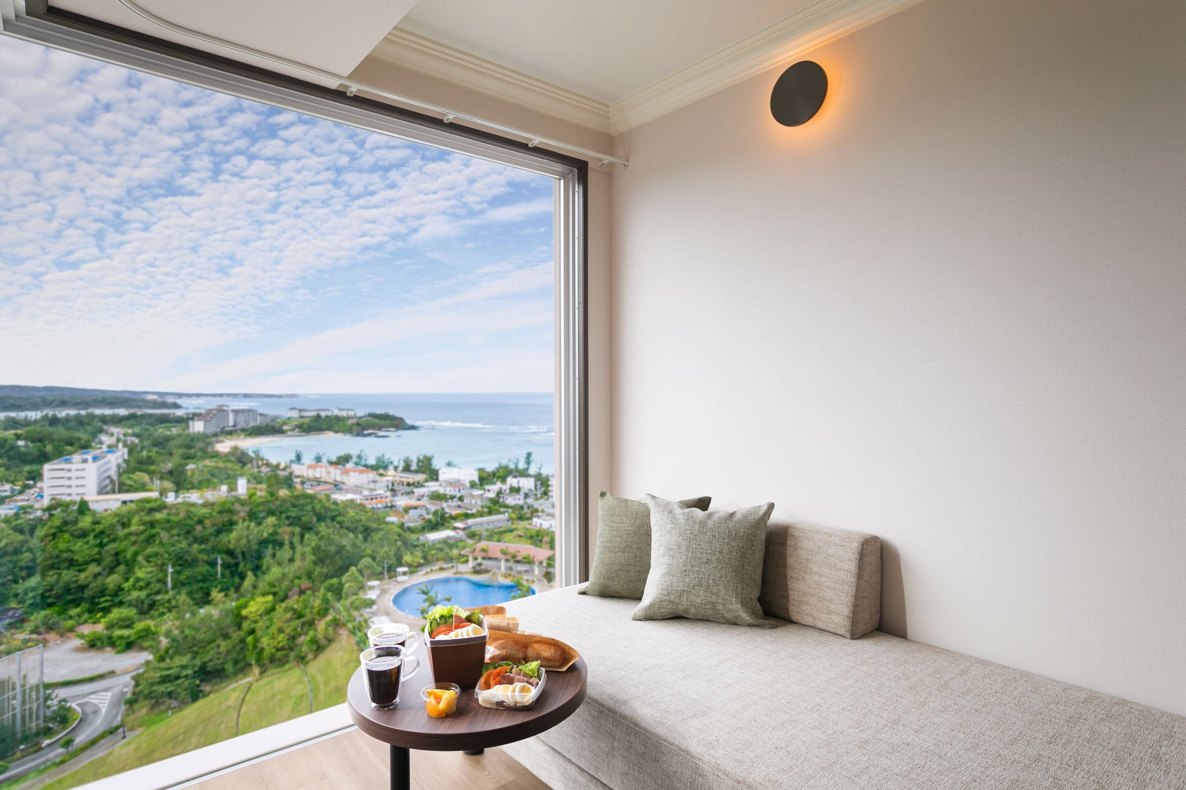ORIENTAL OKINAWA RESORT SPA-guestroom-High Floor Superior Sofa.jpg