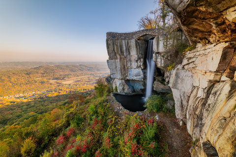 Behold scenic vistas atop Lookout Mountain!
