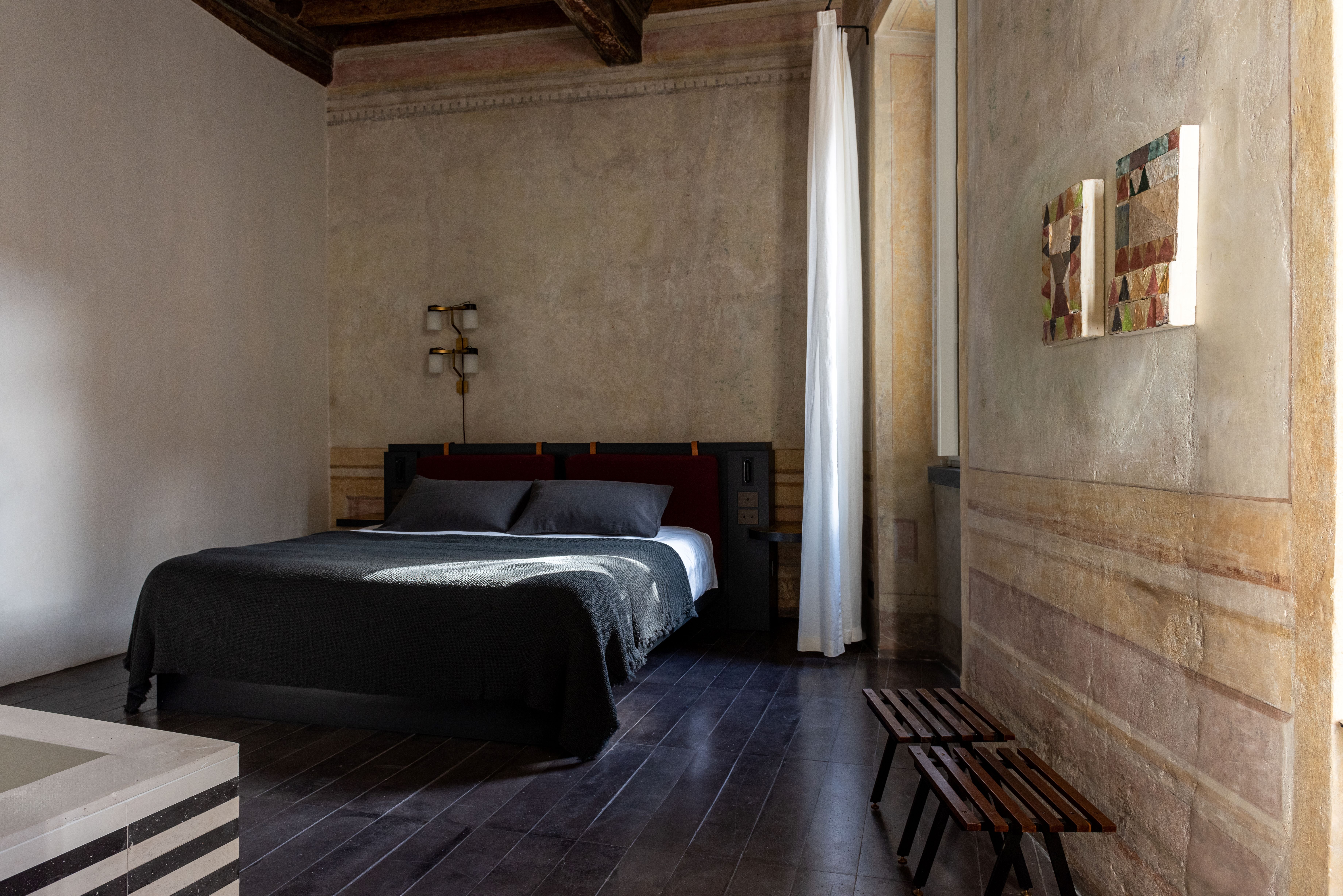 PALAZZO PETRVS-guestroom-Room Small.jpg