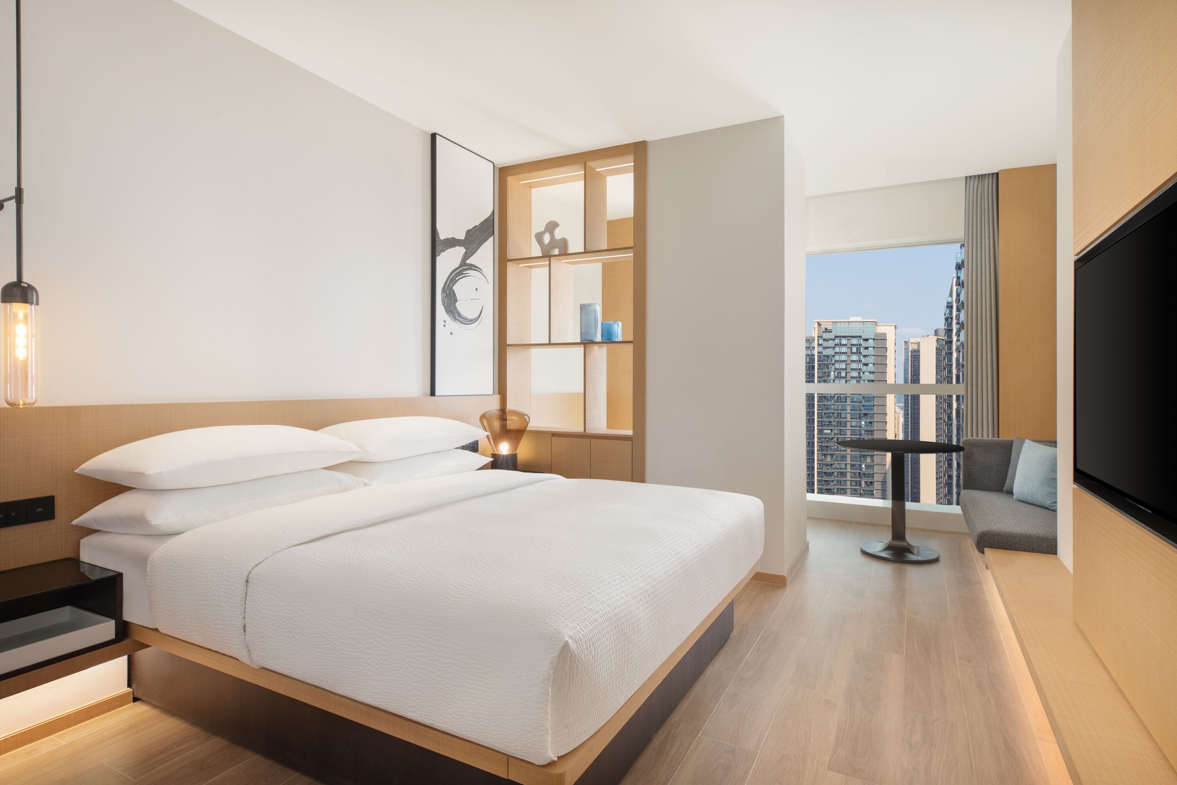 Fairfield by Marriott Shenzhen Baoan-guestroom-King Guest Room.jpg