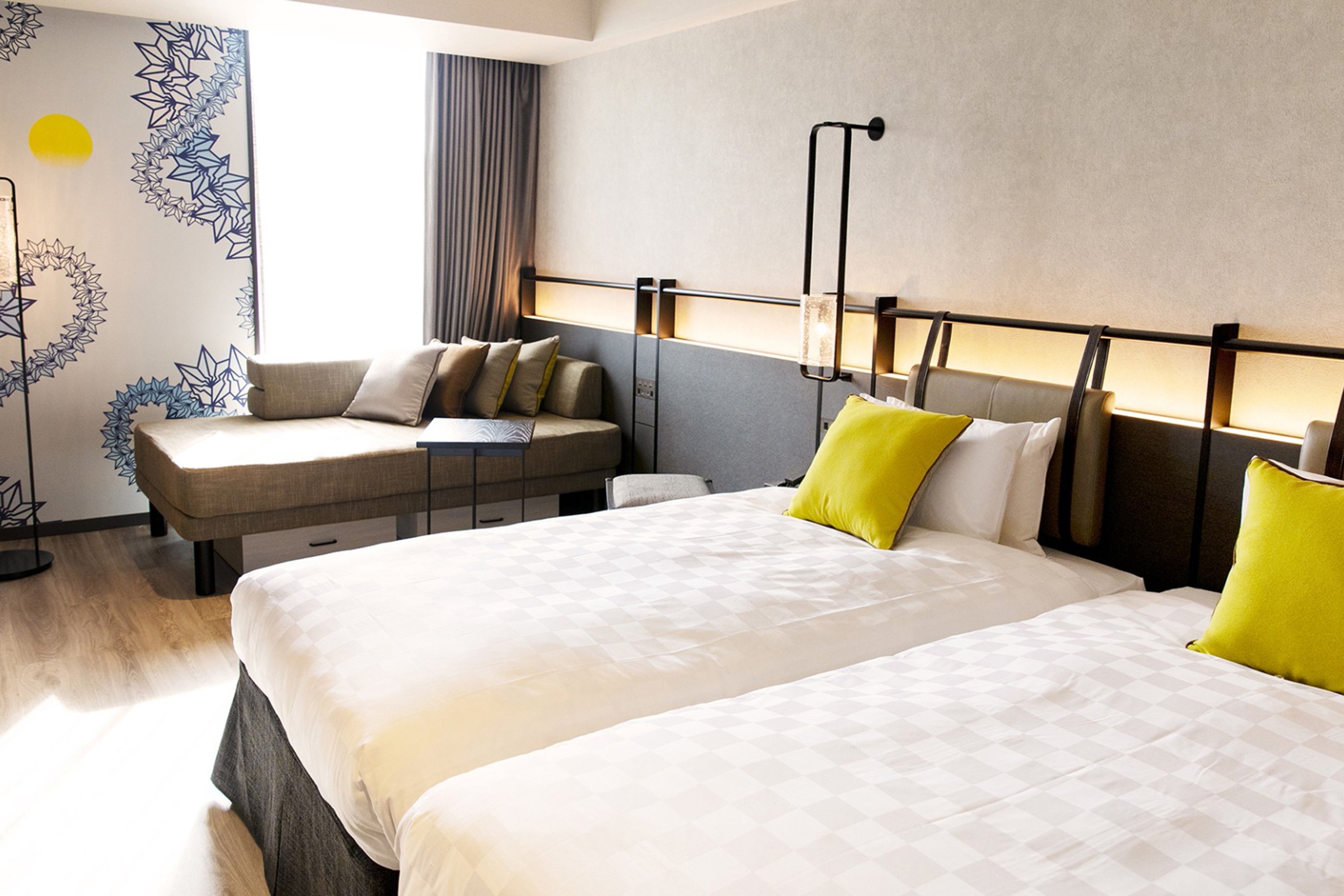 Tokyo Bay Shiomi Prince Hotel-guestroom-Superior Twin Room.jpg