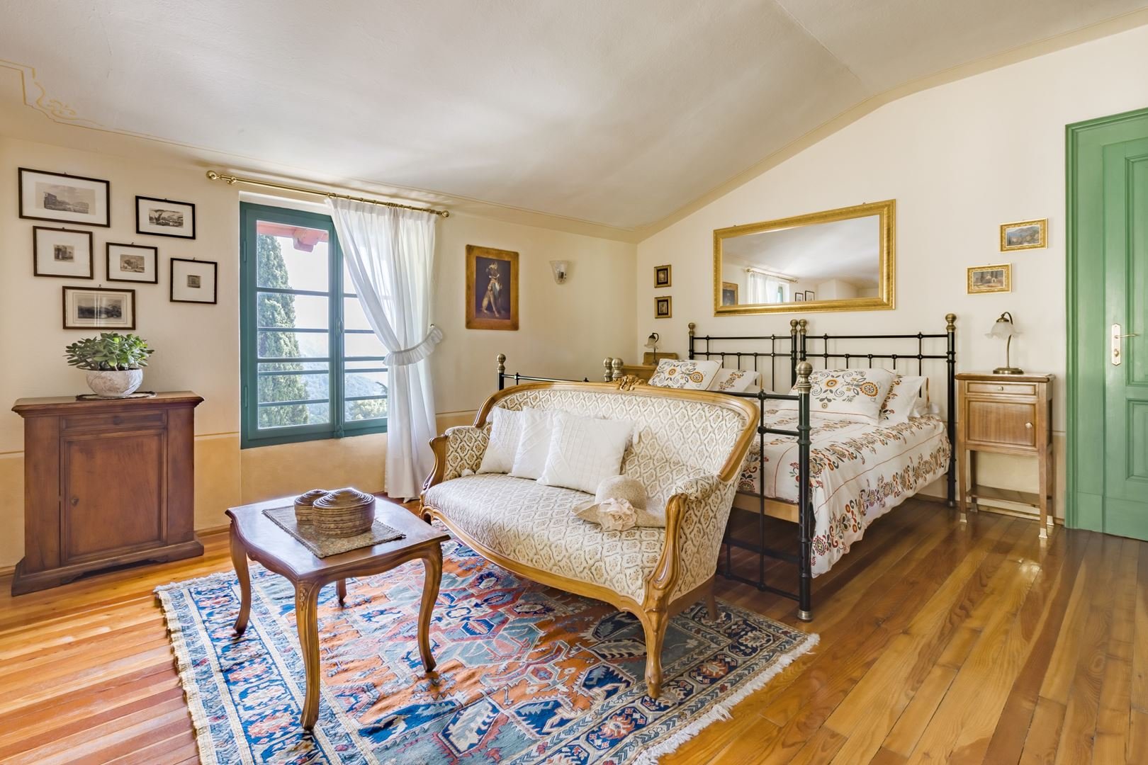 HOTEL VILLA SOSTAGA-guestroom-Deluxe Villa.jpg