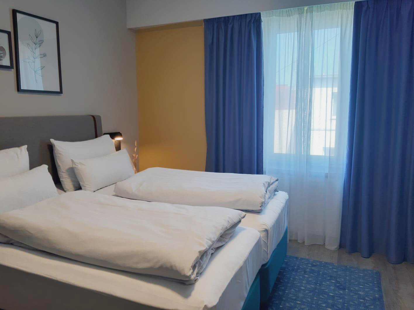 GARNER HOTEL VIENNA BY IHG-guestroom-Family room - Yggotel Mejse Hotel Vienna.jpg