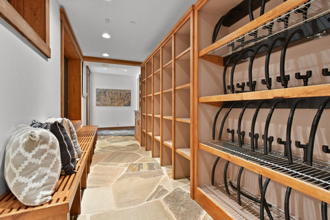 Ski Locker