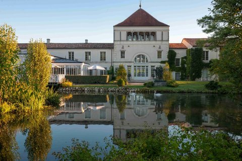 La Bastide Des Grands Crus Main Building