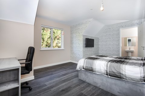Three Bed Apartment