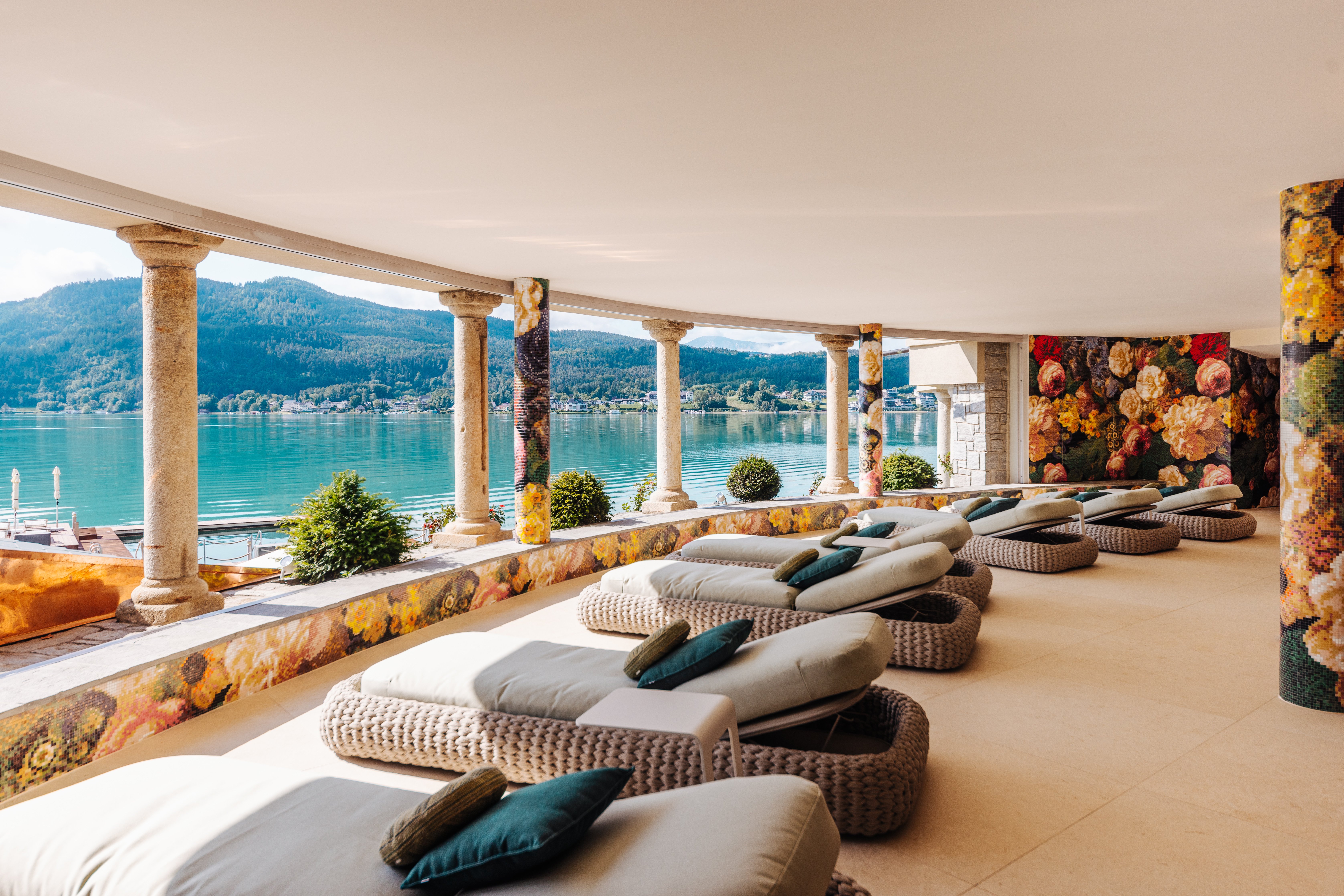 HOTEL SCHLOSS SEEFELS-guestroom-Relaxation Room.jpg