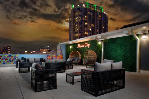 8th Floor Terrace