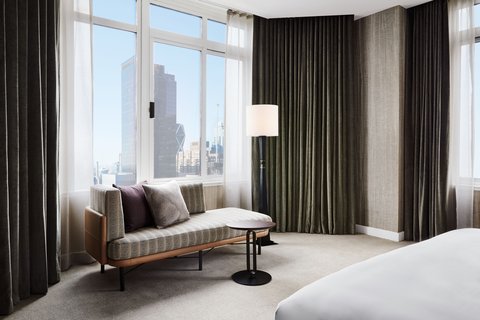 THE LUXURY COLLECTION HOTEL MANHATTAN MIDTOWN - Photo 43