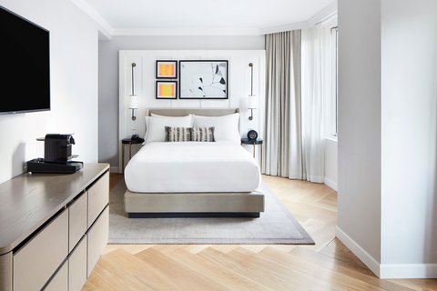 THE LUXURY COLLECTION HOTEL MANHATTAN MIDTOWN - Photo 46