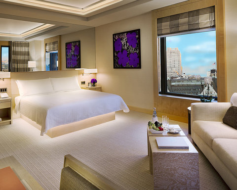 FOUR SEASONS HOTEL NEW YORK - Photo 24