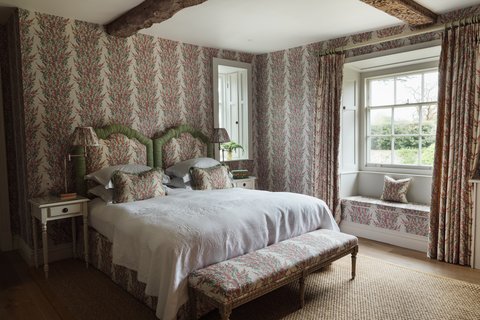 Elegant Sidalcea Farmhouse
