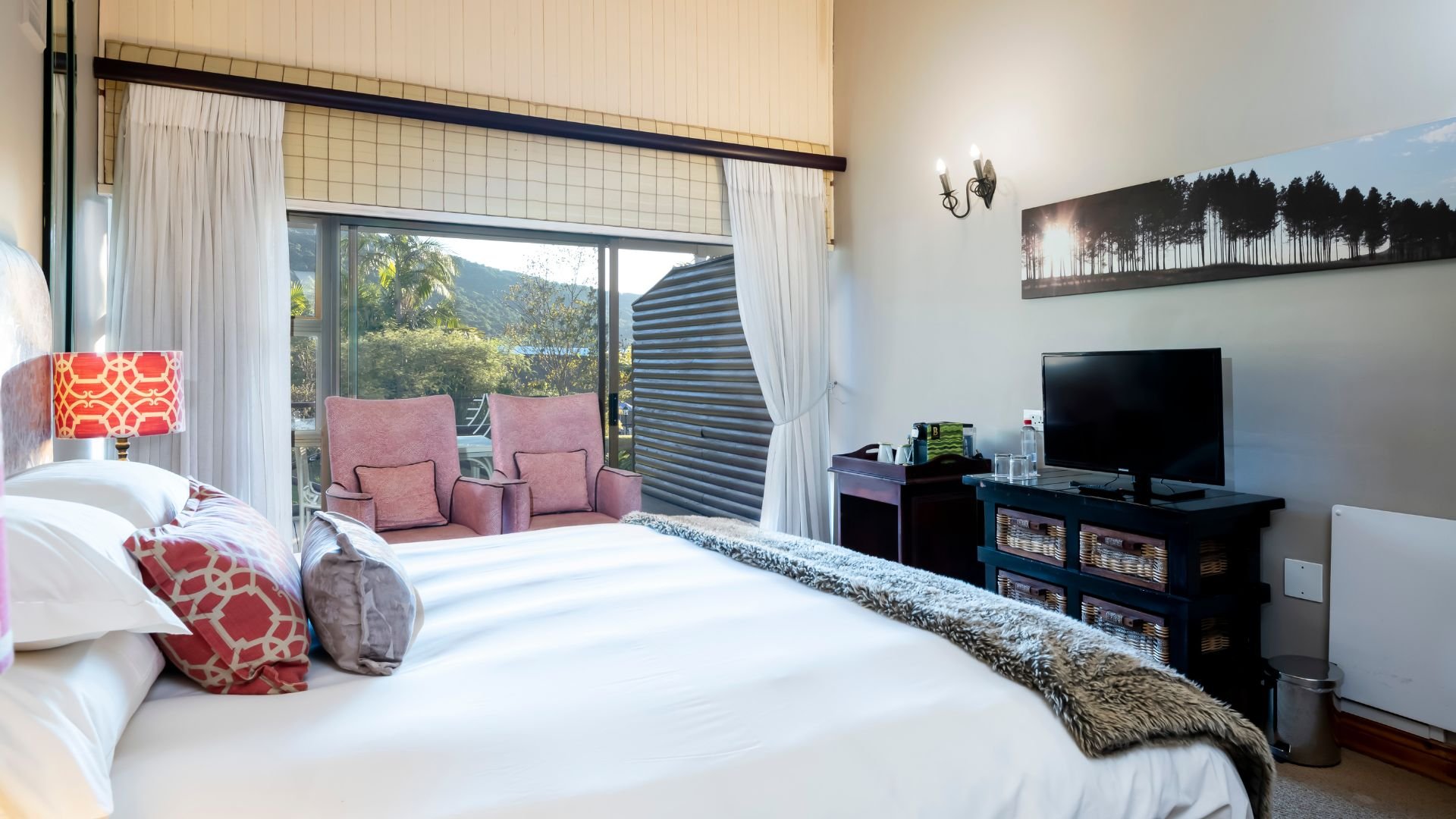 ANEW RESORT INGELI FOREST KOKS-guestroom-ANE INGELI EXECUTIVE ROOM.jpg